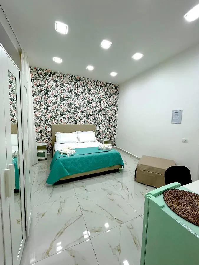 Virgy House Bed and Breakfast Napoli Bed & Breakfast